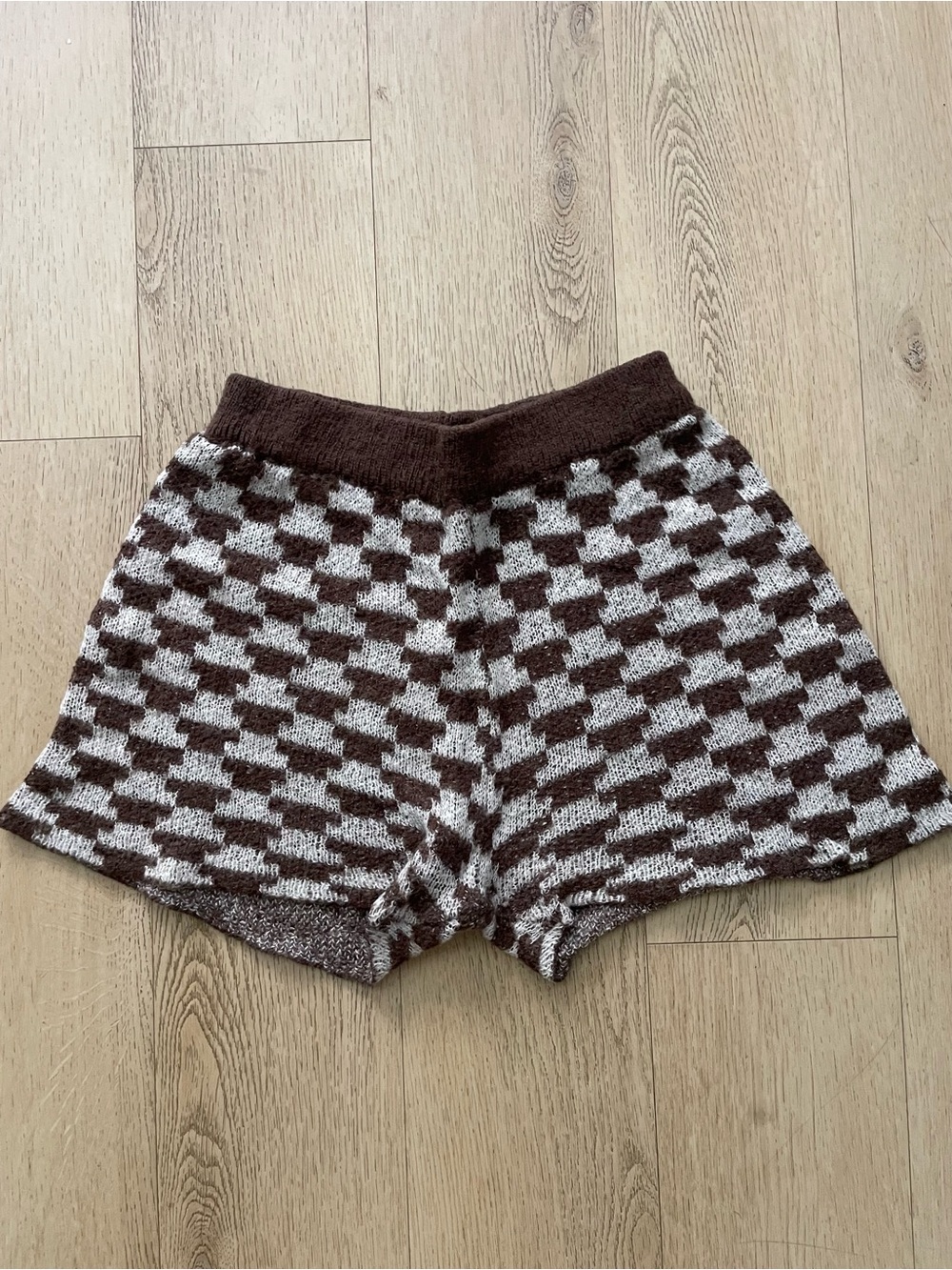 Lisa Says Gah Brown and Cream Checker Knit High-Waist Shorts